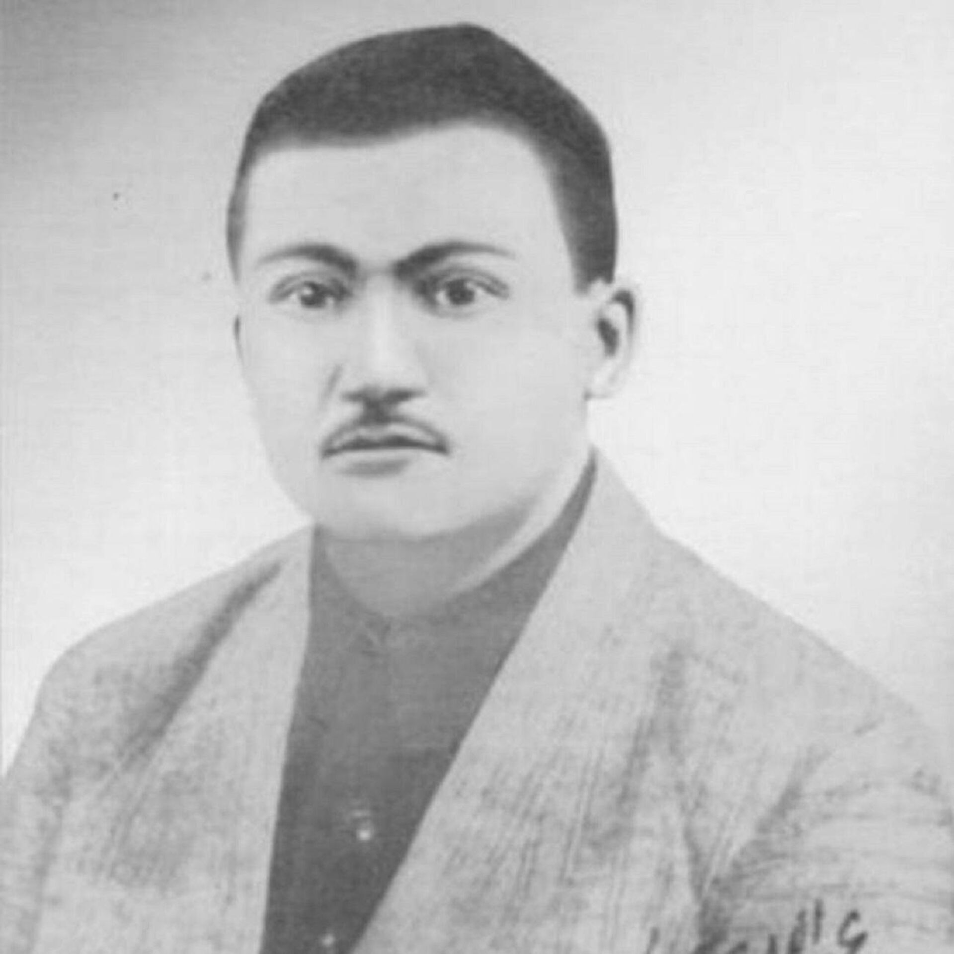 Мен бірінші рет жыныстық қатынастан қатты қорқамын. Денис Миланидің порнографиялық суреттерін қараңыз