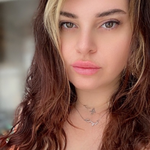 Юлия Селяхова