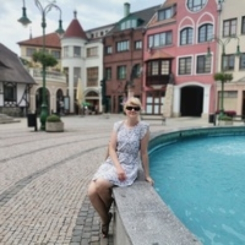 Анна Семенова