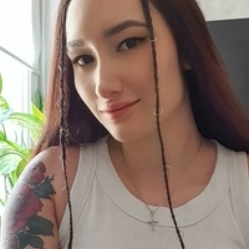 Эмилия Хурматова