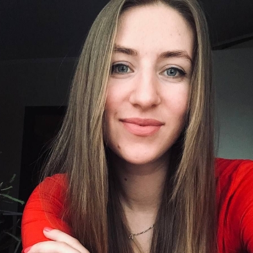 Анастасия Серякова