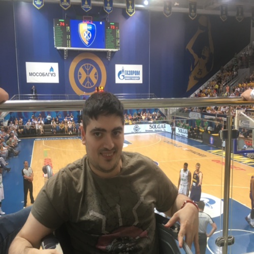 Эмин Гусейнов