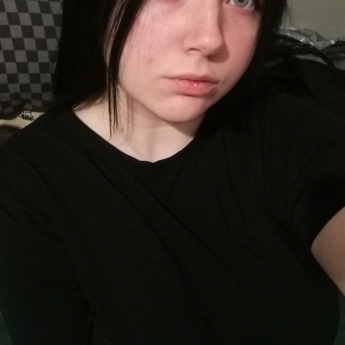 Лена Наумова