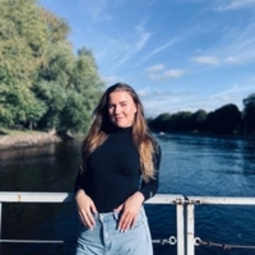 Елена Захватова