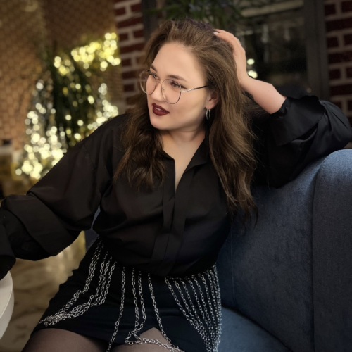 Александра Оксова