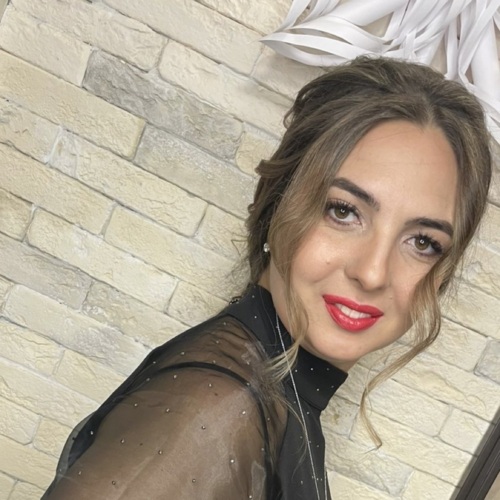 Анна Гапеева