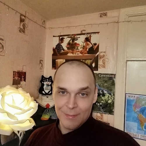 Денис Артёмов