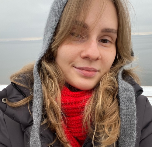 Алиса Свинцова