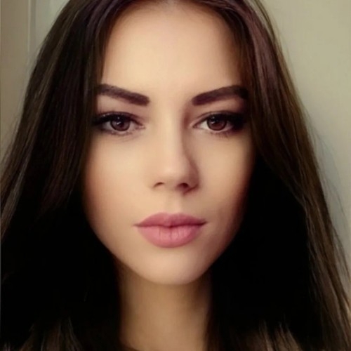 Валюшка Назарова