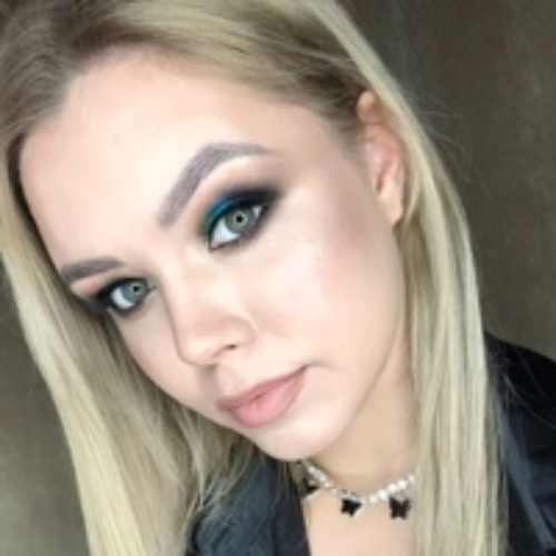 Оленька Шипилова