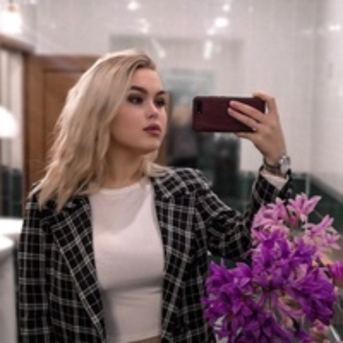 Ксения Елисеева