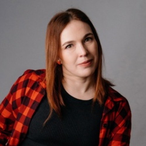 Анна Сапожникова