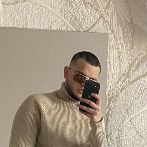 Руслан Эргардт