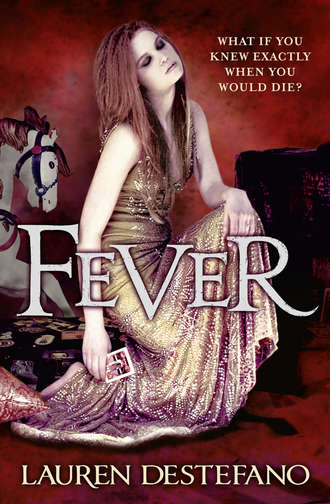 Lauren  DeStefano. Fever