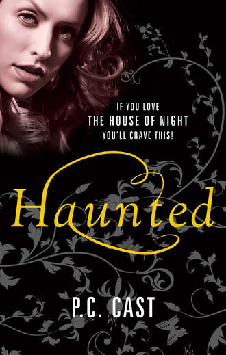 Gena Showalter. Haunted