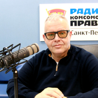 Обложка книги «Алексей Блинов: второе пришествие печатных СМИ не за горами»