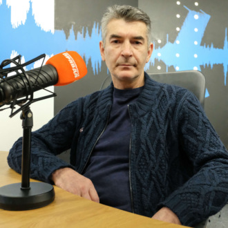Обложка книги «Андрей Рубанов: человек из красного дерева»