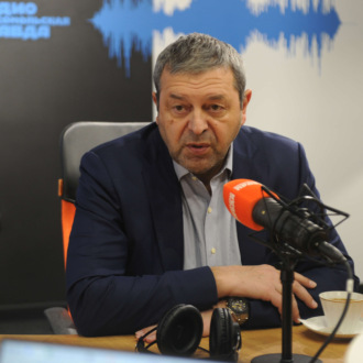 Обложка книги «Дмитрий Чернейко: до пенсии вам придется поменять с десяток компетенций»