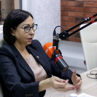 Обложка книги «Наталья Котова - о Комсомольском проспекте: "Никто заранее не хотел сделать плохо. Цель была одна - снизить аварийность"»