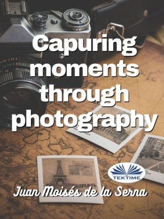 Обложка книги «Capuring Moments Through Photography»