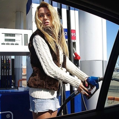 Литр бензина должен стоить 15 рублей в условиях пандемии коронавируса и падения цен на нефть