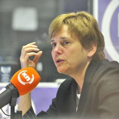 Ирина Прохорова: Общество в такие времена умеет прекрасно самоорганизовываться и вытаскивать государство из болота