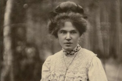 Поэтесса Аспазия, которая, несмотря ни на что, оставалась собой