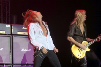 Концерт Whitesnake, 2004. Вторая часть. (069)