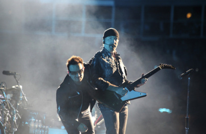 Rock Live! U2 — концерт в Париже.