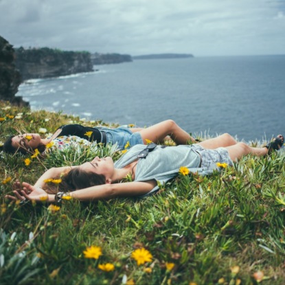 Путешествие к источнику наслаждения: медитация и осознанность