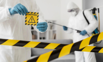 Человек-отбеливатель. Что специалист по экстремальной уборке узнал о жизни за 25 лет работы: S03EP67