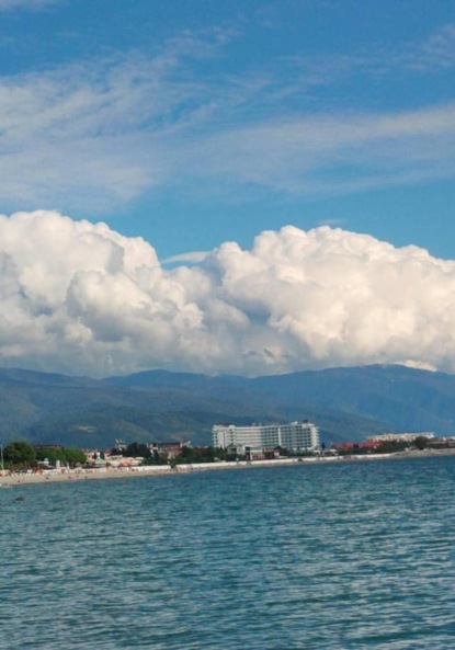 Море