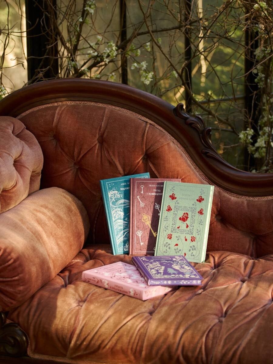 Изображение бумажной книги