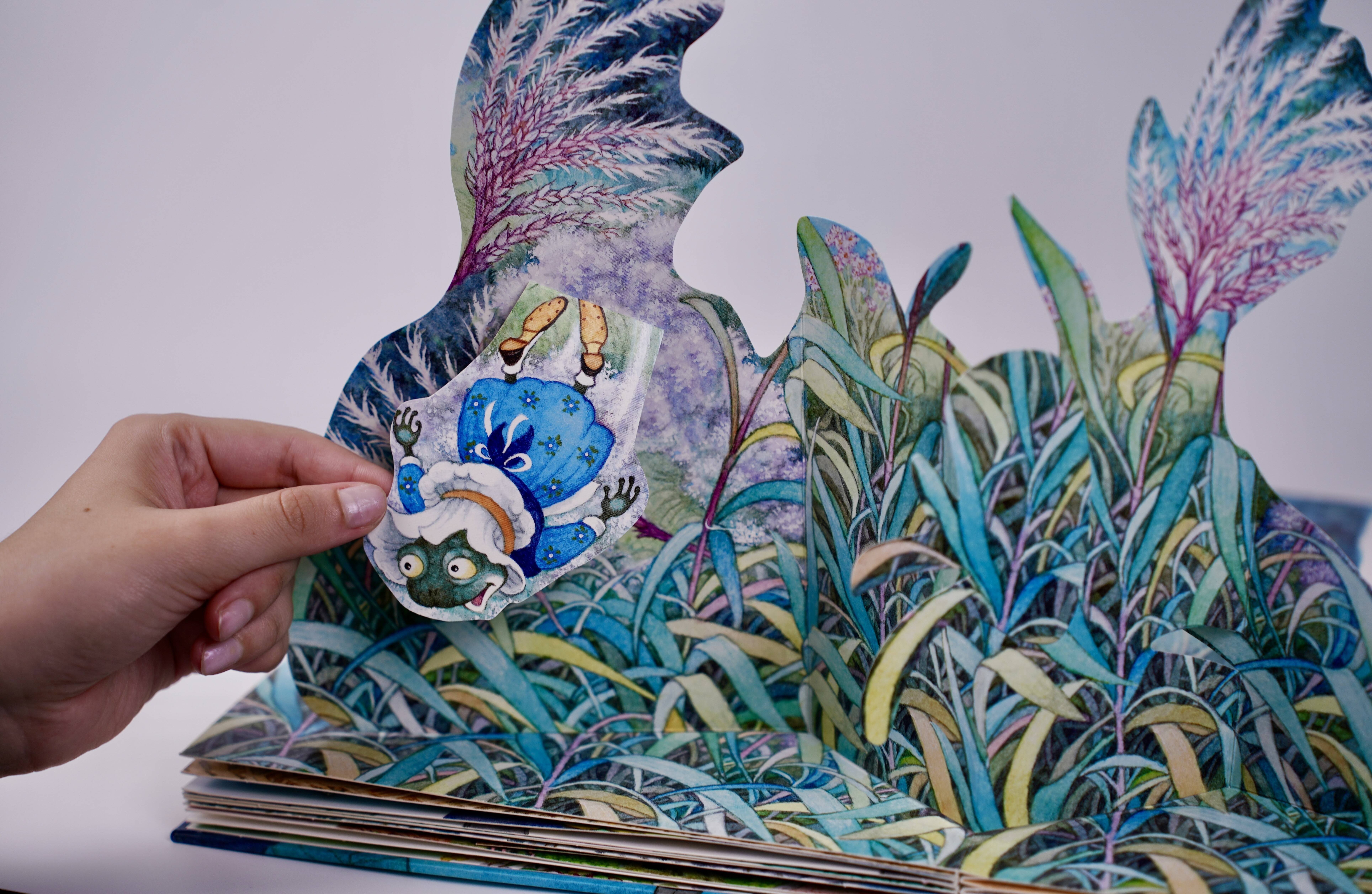 Изображение бумажной книги