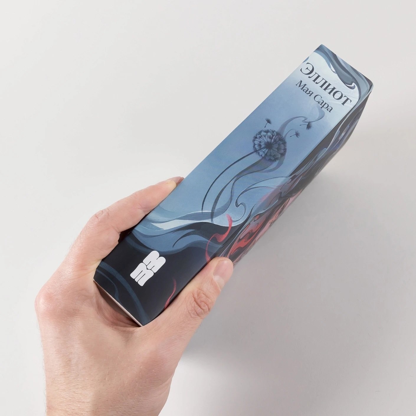 Изображение бумажной книги