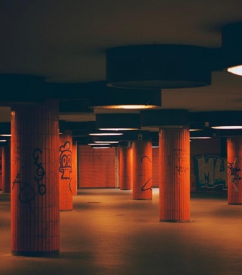 Unter Erde