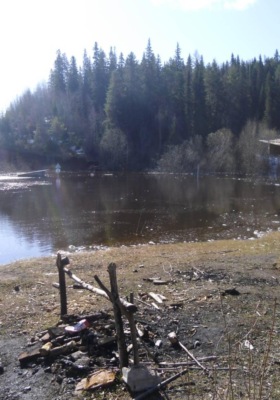 А жить в деревне не легко