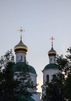 По стопам