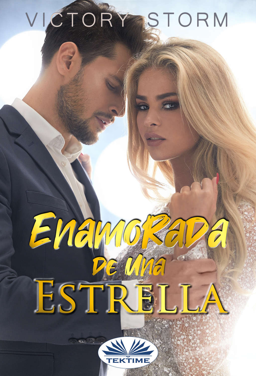 Обложка книги «Enamorada De Una Estrella»