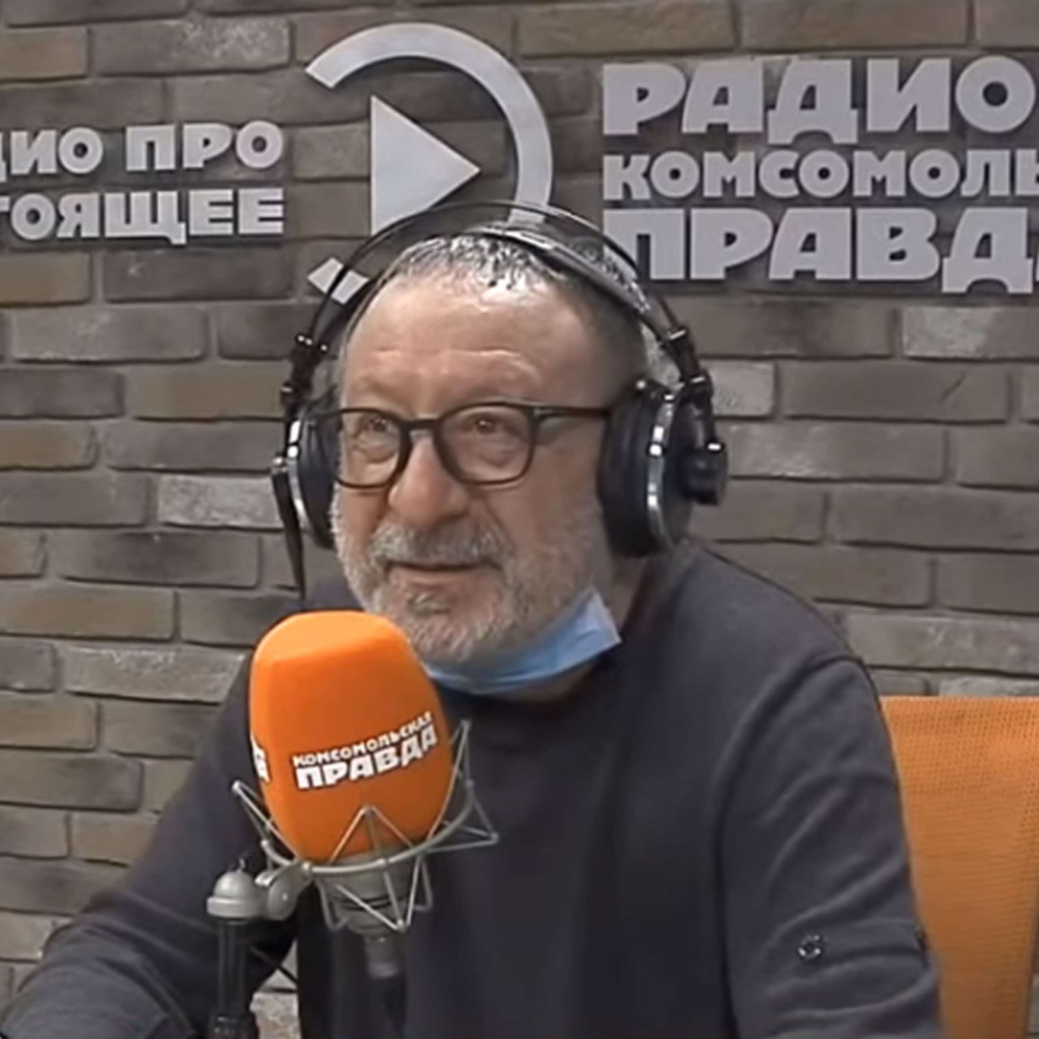 Обложка книги «Евгений Маргулис - про протесты: «Когда начинаешь понимать, что за этим стоит, наступает состояние ужаса»»