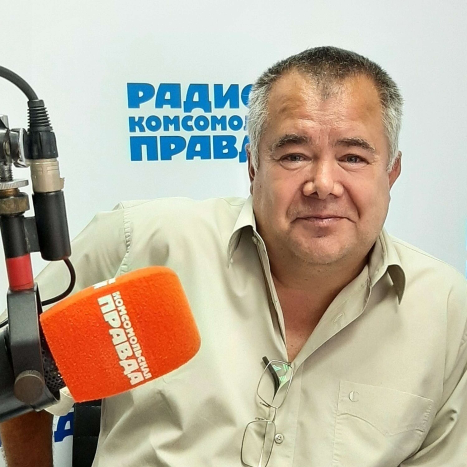 Обложка книги «Андрей Горбань: Мы получили лицензию на зоопарковскую деятельность — это очень серьезное достижение!»