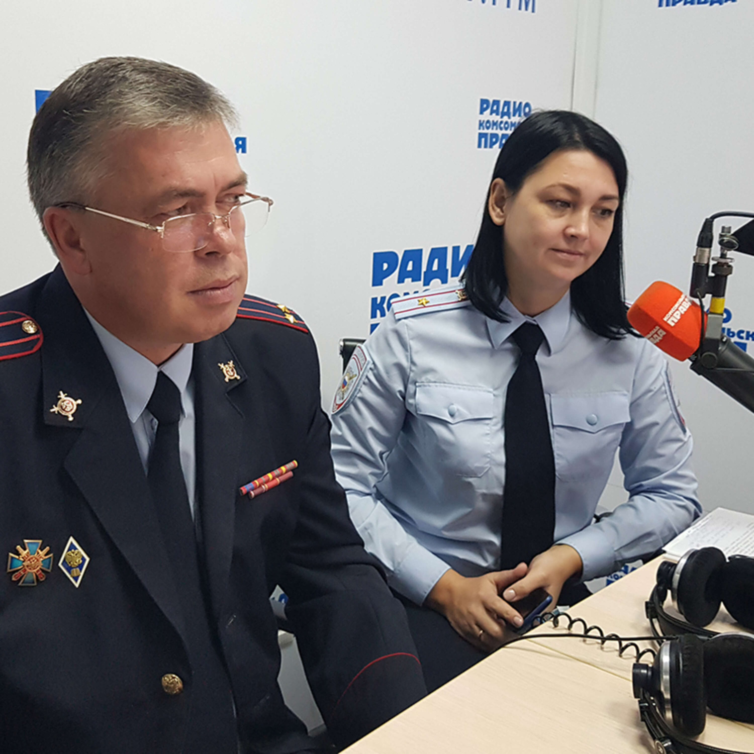 Обложка книги «"Подробности" на Радио "Комсомольская правда" - На 74% выросло число преступлений, совершенных мигрантами в Красноярском крае»