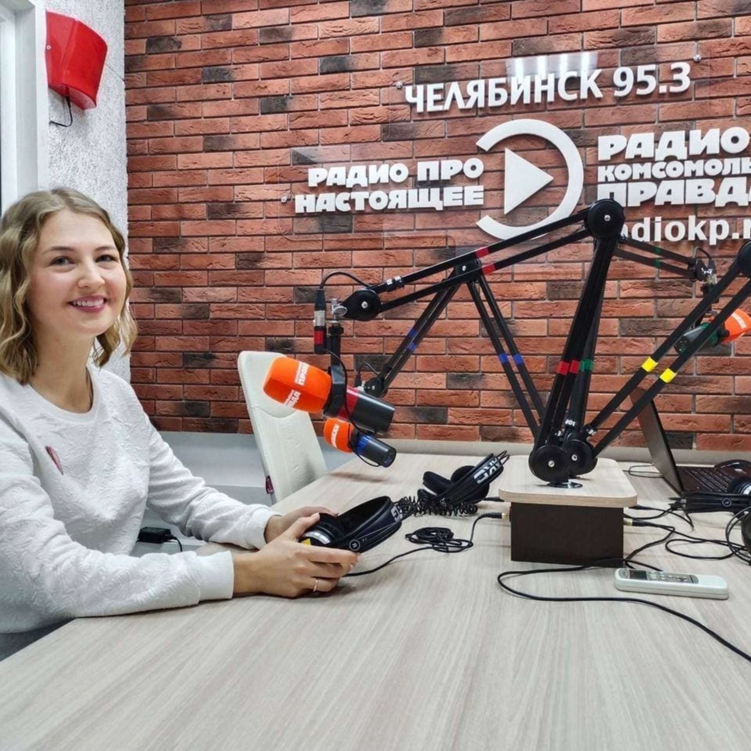 Обложка книги «В чем преимущества лечения зубов под микроскопом»