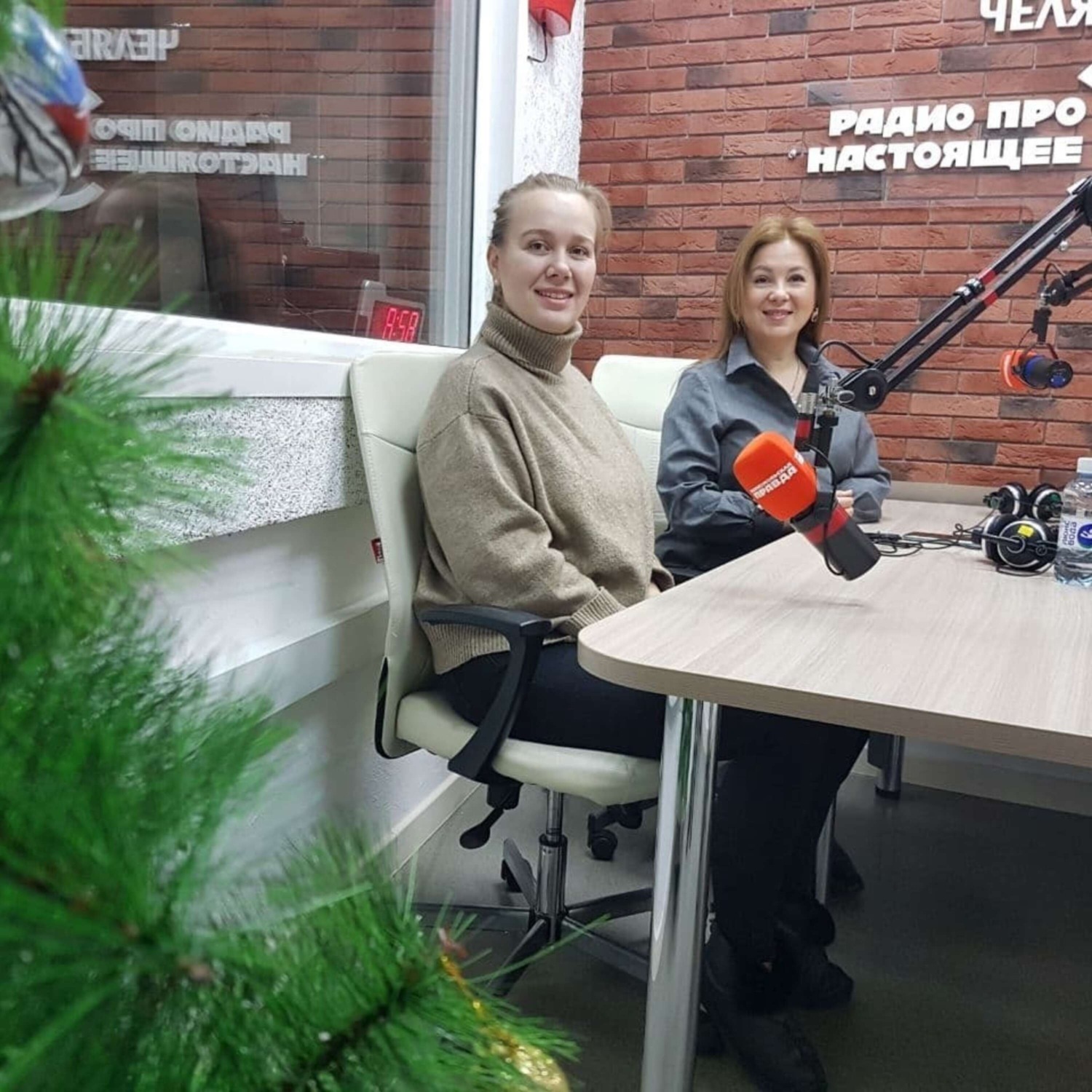 Обложка книги «Кто наживается на обращениях к уполномоченному по правам ребенка в Челябинской области?»