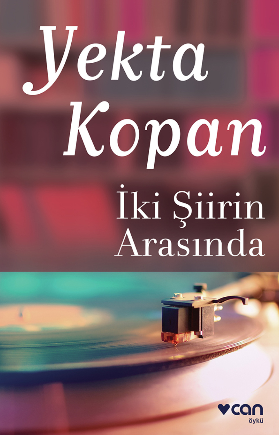 Обложка книги «İki Şiirin Arasında»