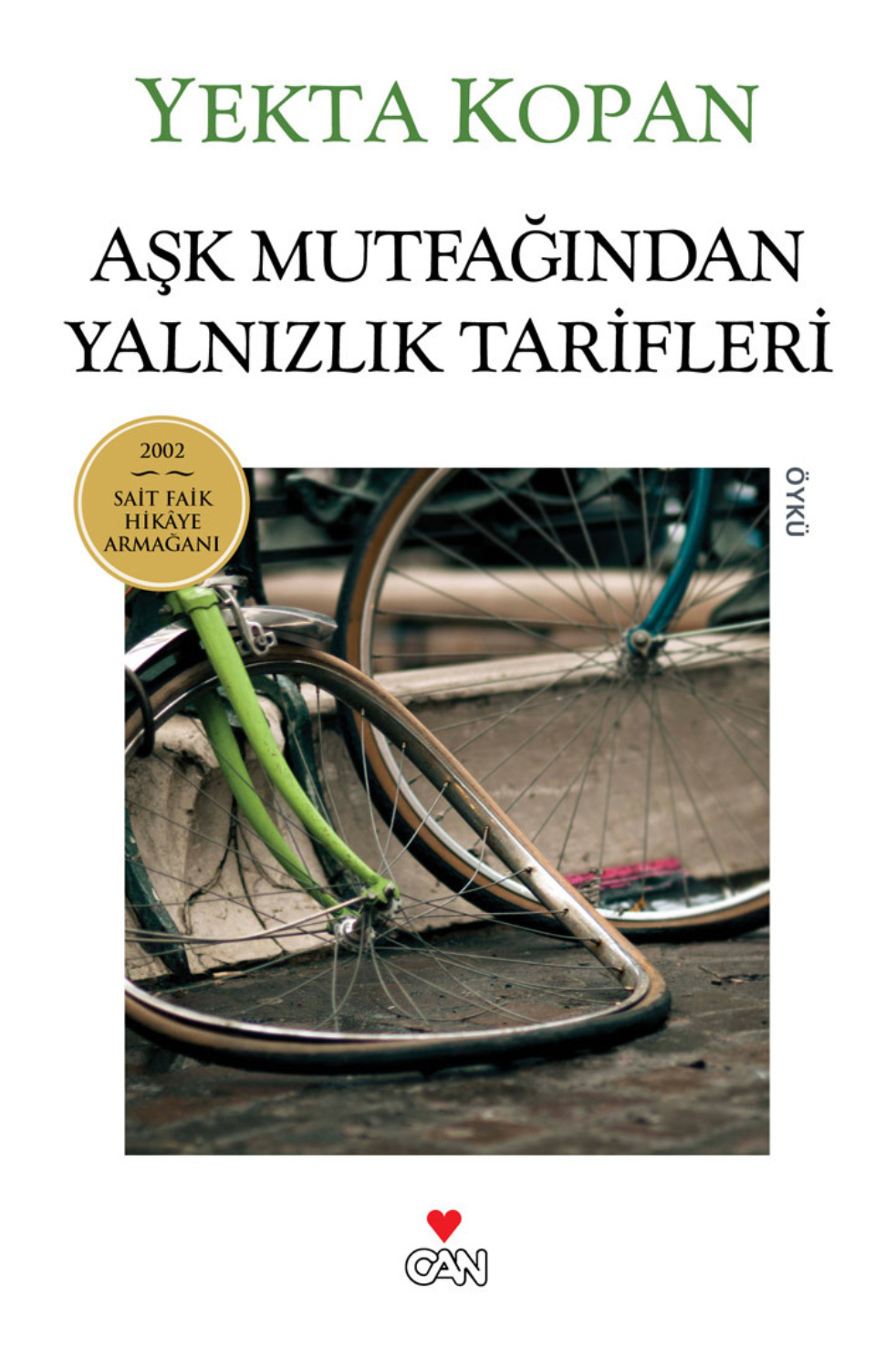 Обложка книги «Aşk Mutfağından Yalnızlık Tarifleri»