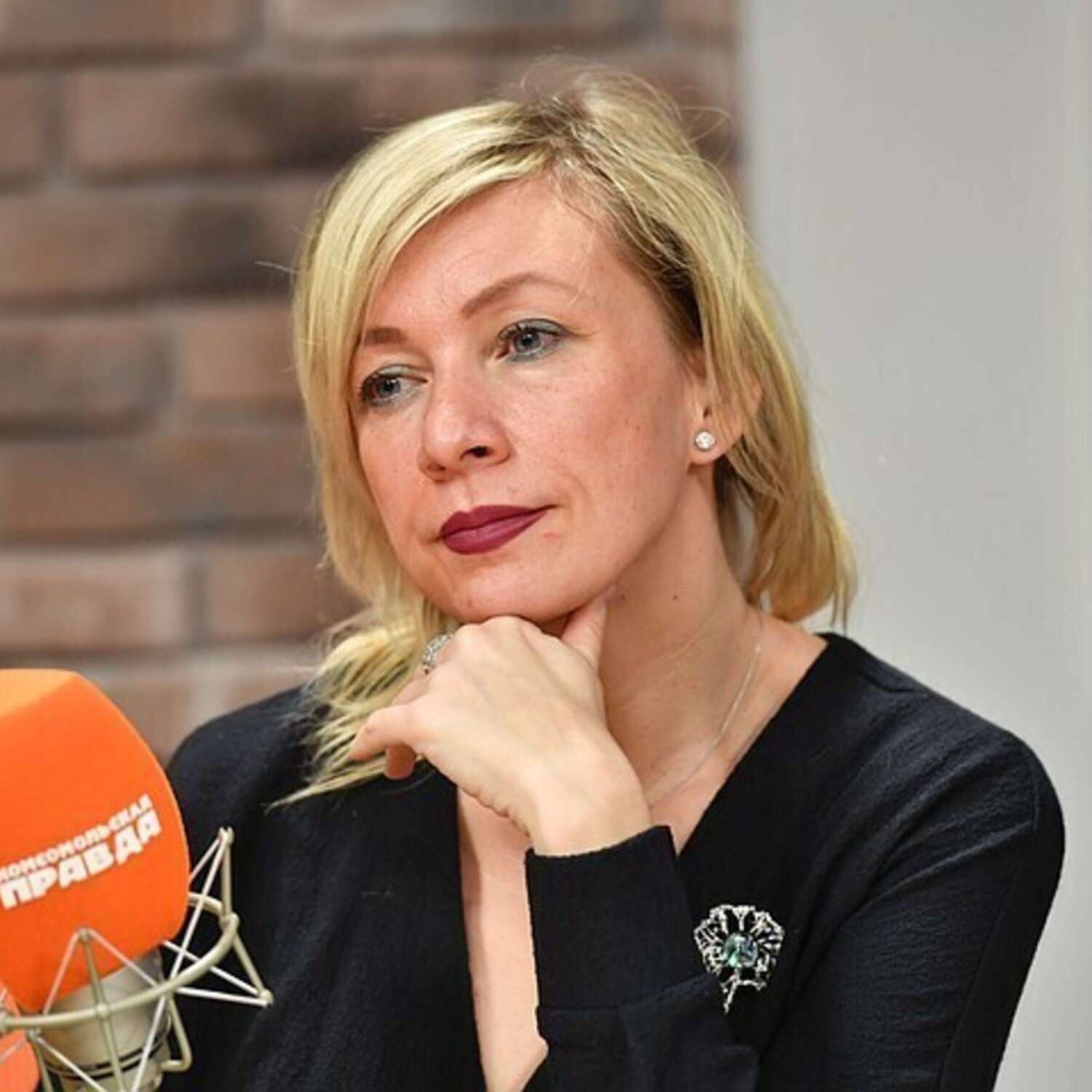 Обложка книги «Мария Захарова - про реакцию Запада на признание ДНР и ЛНР: «Врали, врут и будут врать»»