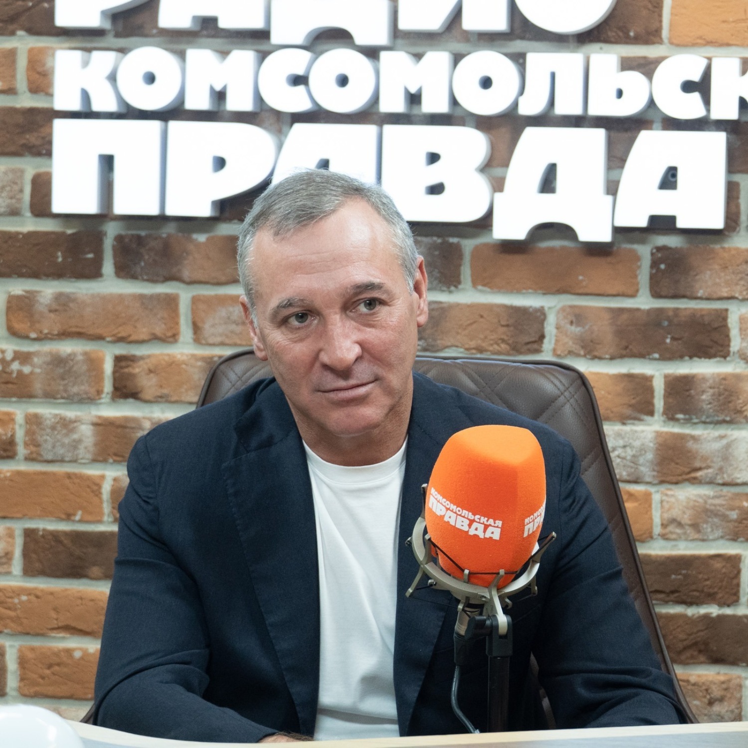 Обложка книги «Юрий Красовский: «Договорные матчи нужны только мошенникам!»»
