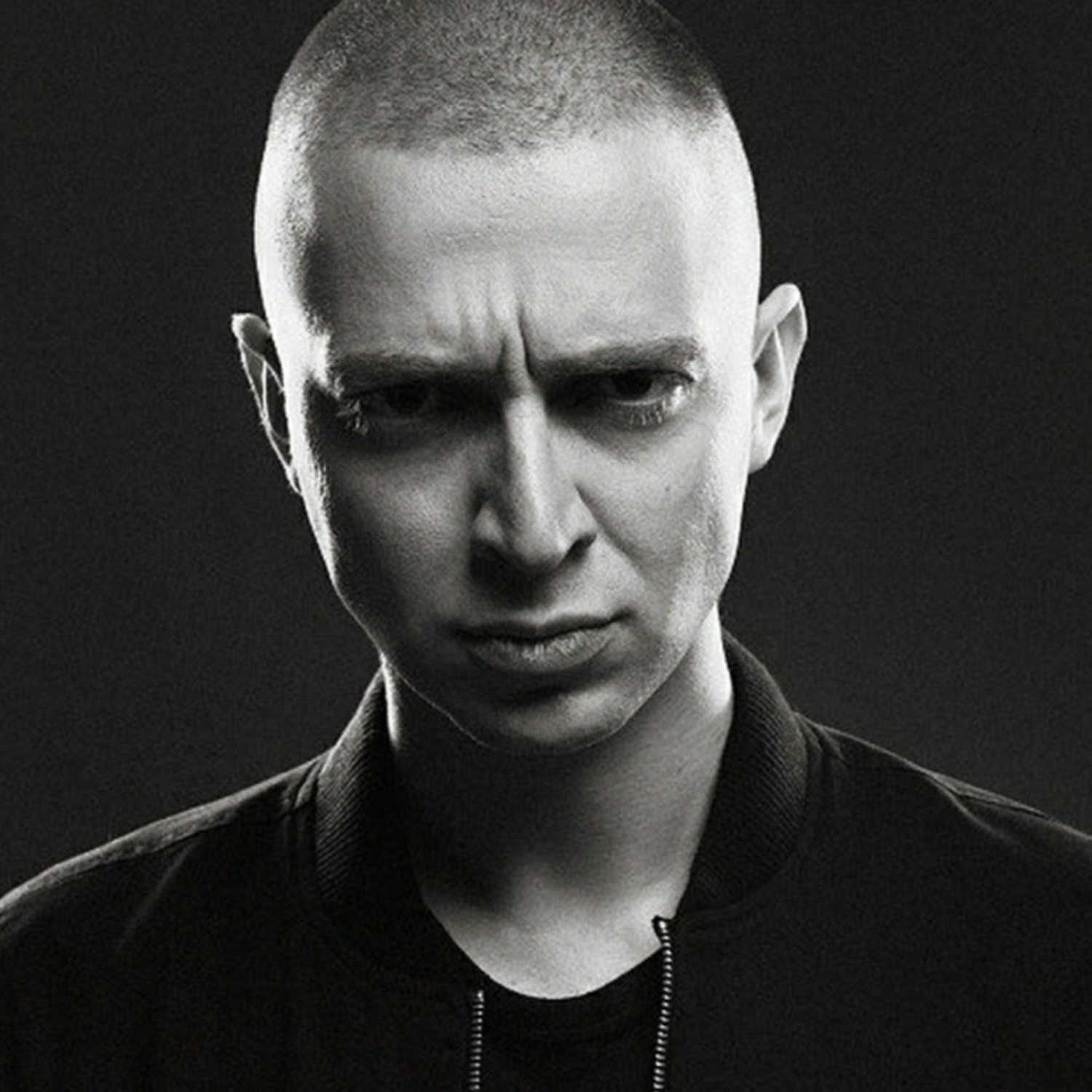 Обложка книги «Вокруг иноагента Oxxxymiron* разгорелся секс-скандал»
