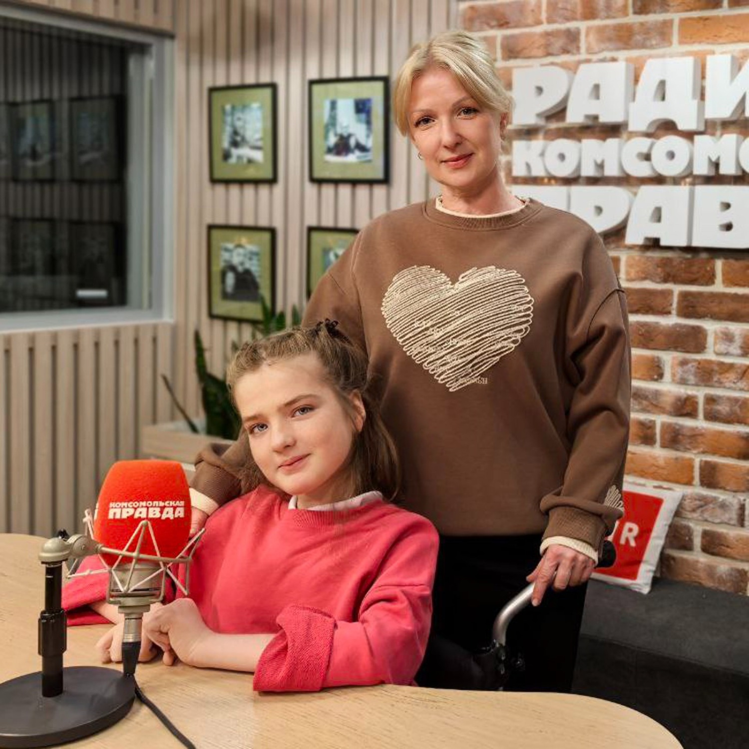 Обложка книги «О чем не догадываются здоровые люди: Исповедь девочки со СМА»